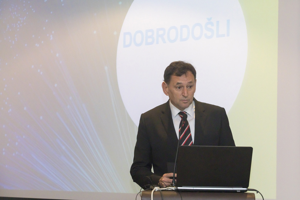 180405 4.strateška konferenca elektrodistribucije_foto.miha.fras_209_1